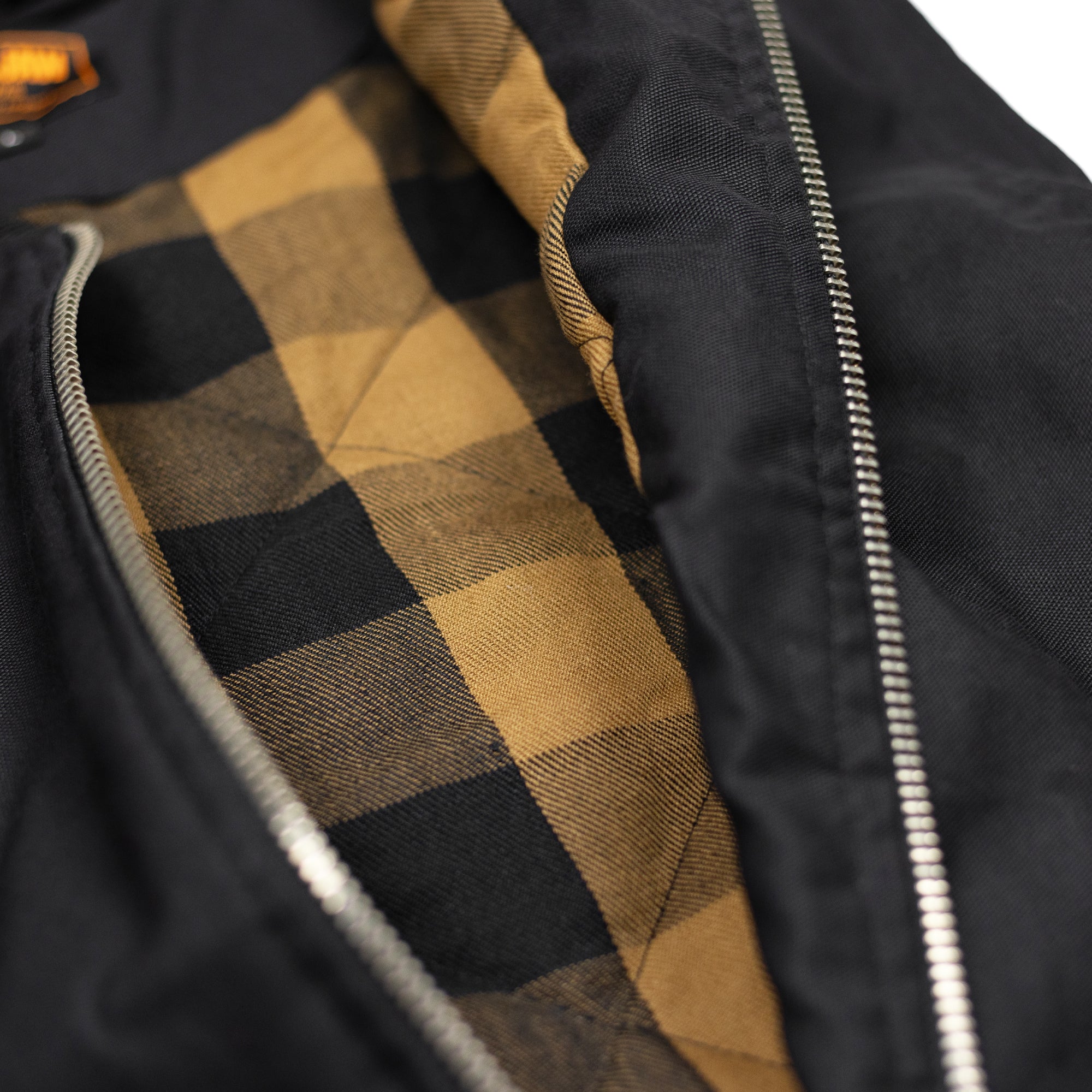 Native Road Vest - Black