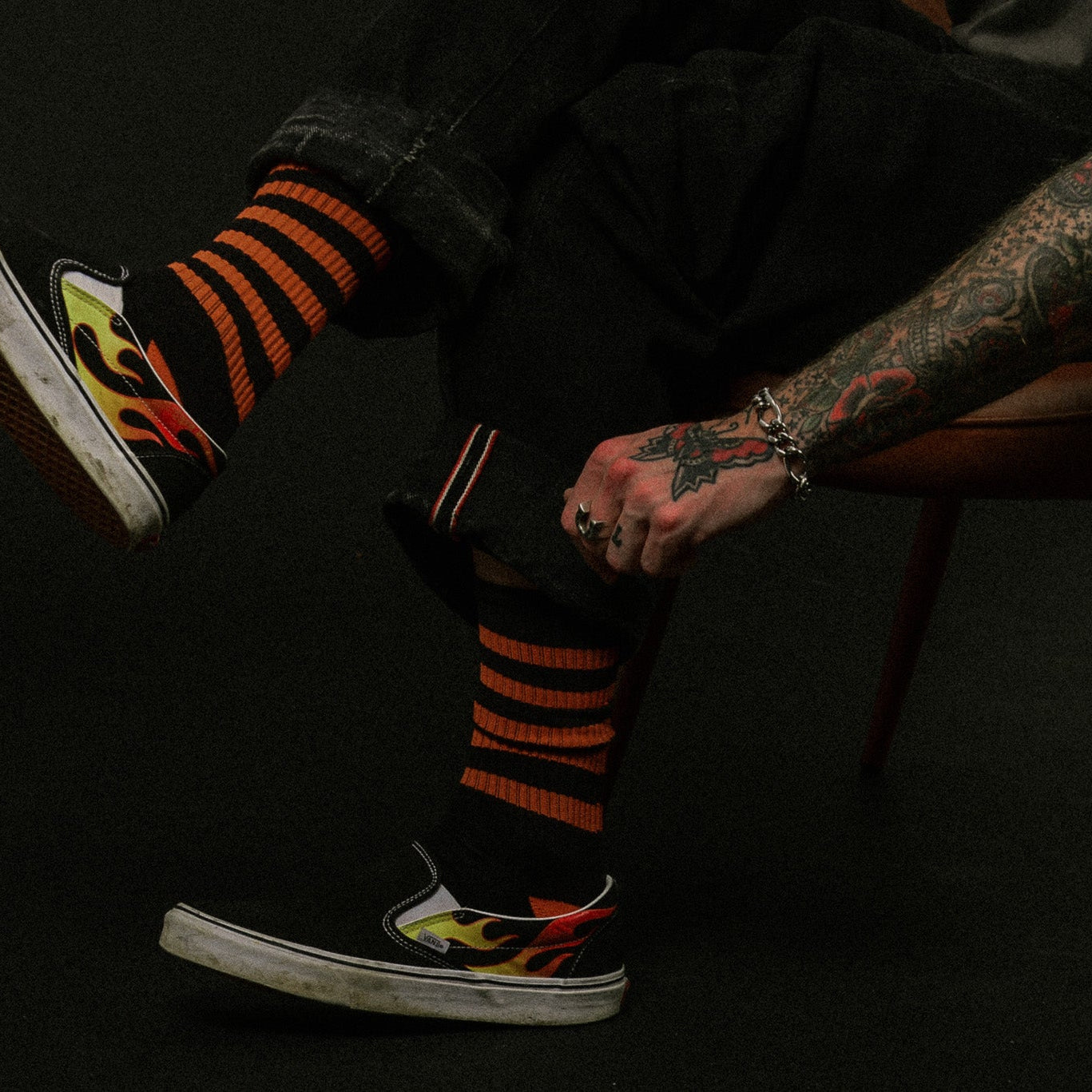 Breakout Crew Socks - Black/Rust