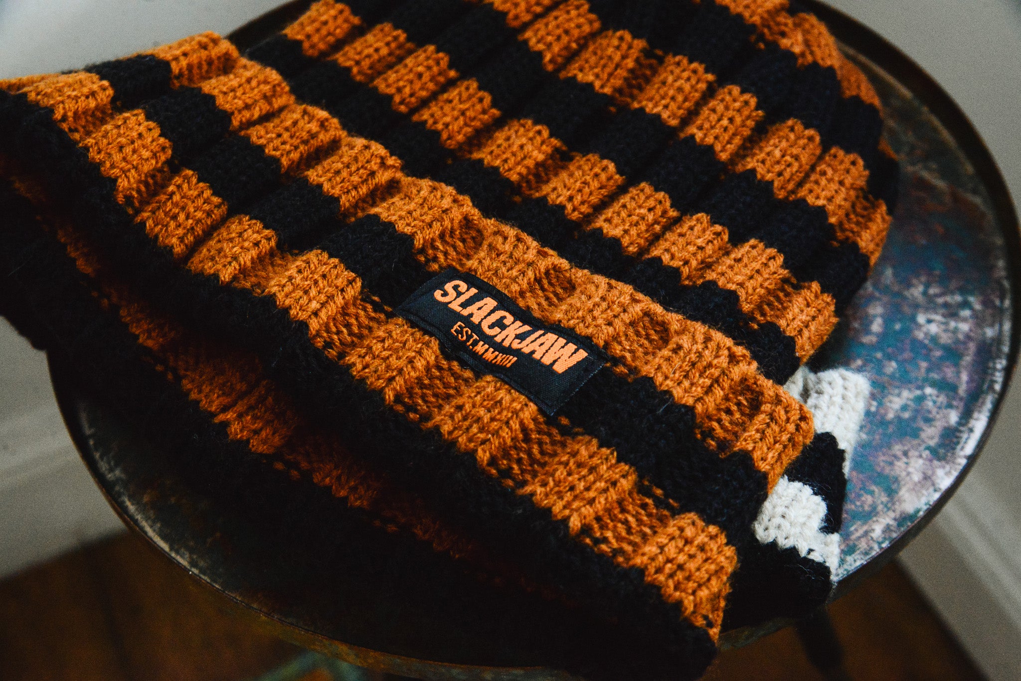 Breakout Beanie - Black/Rust